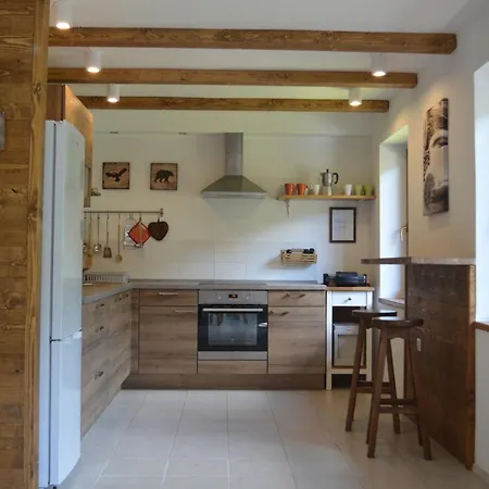 Casa de Férias Jelovcerjeva *