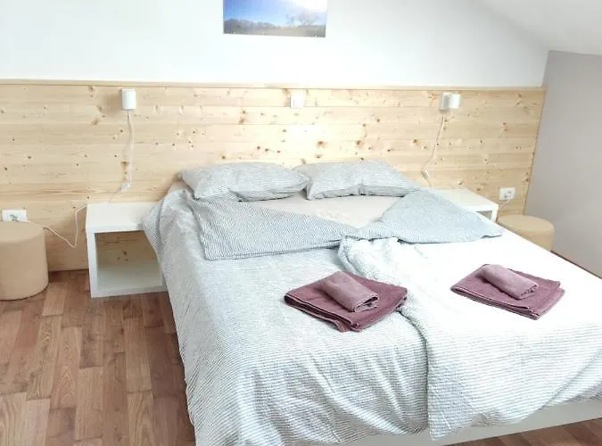 Jelovcerjeva Casa vacanze Idrija pri Baci