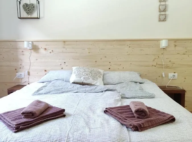 Jelovcerjeva Casa vacanze Idrija pri Baci