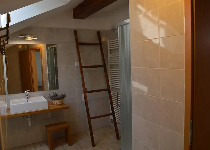 Jelovcerjeva Casa vacanze Idrija pri Baci