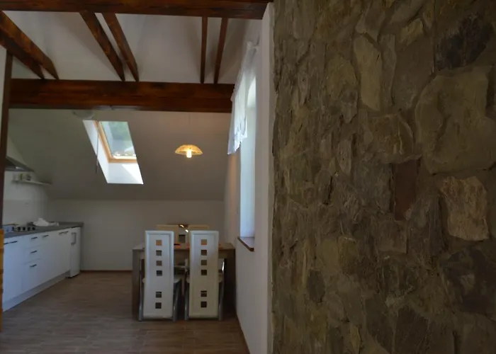 Holiday Jelovcerjeva Idrija pri Baci