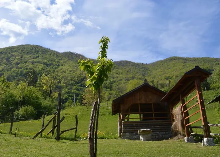 Holiday Jelovcerjeva * Idrija pri Baci